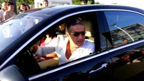 Gigi Becali a rămas fără permis de conducere în prima zi de Paște. A mers cu dublul vitezei legale