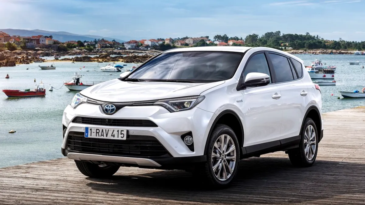 Cât consumă cu adevărat o Toyota RAV4 hibrid. Test făcut în condiții reale - VIDEO