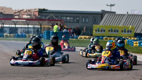 Weekend încins pe AMCKart - Campionatul Naţional de Karting Dunlop 2011