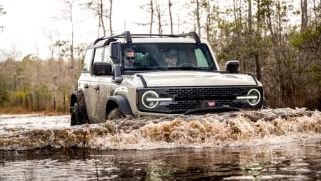 Ford a publicat primele imagini cu noua ediție specială Bronco Everglades