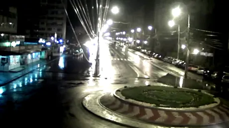 Un şofer gălăţean face o cascadorie demnă de filmul Transporter într-un sens giratoriu | VIDEO