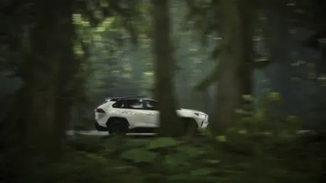 Noul Toyota RAV4 Hybrid a intrat într-o nouă eră a performanţei - GALERIE FOTO