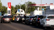 ULTIMA ORĂ. Cozi și pompe închise! Localnicii caută motorină de la o benzinărie la alta