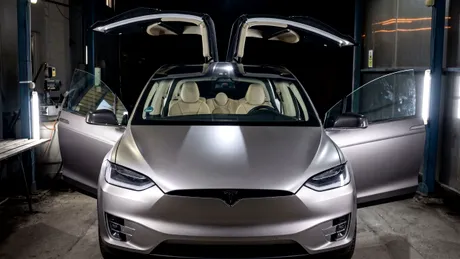 Tesla de peste 100.000 de lei căutată de autoritățile olandeze, oprită la Sighetu Marmației. Ce au descoperit polițiștii de frontieră