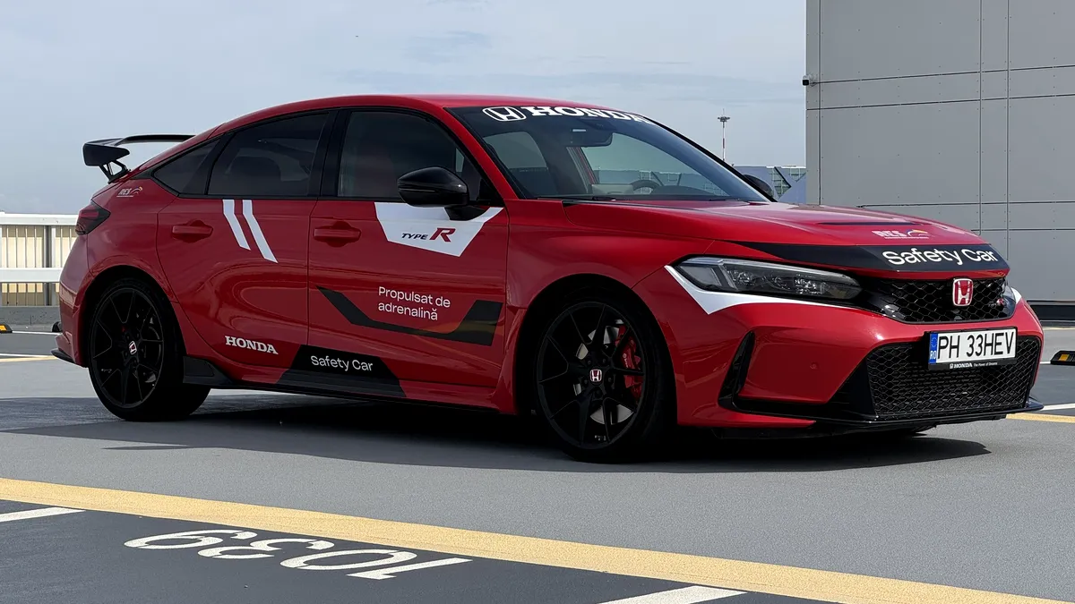Honda ar pregăti un Civic Type R mai agresiv. Versiunea HRC ar fi programată pentru anul 2027