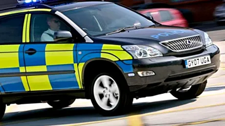 Lexus RX400h pentru poliţie