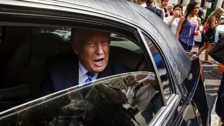 12 lucruri pe care nu le ştiai despre limuzina preşedintelui Trump [VIDEO]
