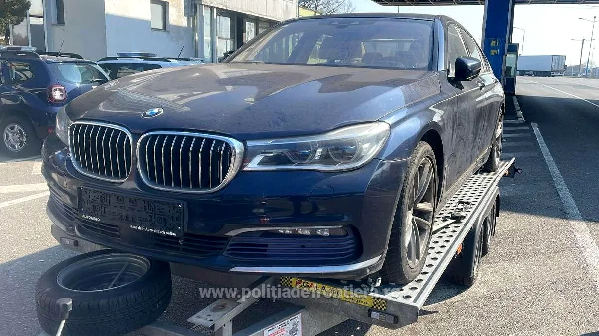 Foto | Un BMW Seria 7 căutat de autoritățile germane a fost găsit la Vama Nădlac