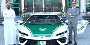 Poliția din Dubai primește un nou supercar. Un Lamborghini Temerario de 920 de cai putere se alătură flotei de mașini de lux