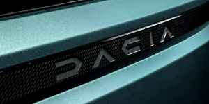 Dacia rămâne în România, dar s-ar putea să nu mai producă nicio mașină nouă. Avertismentul transmis de AEI