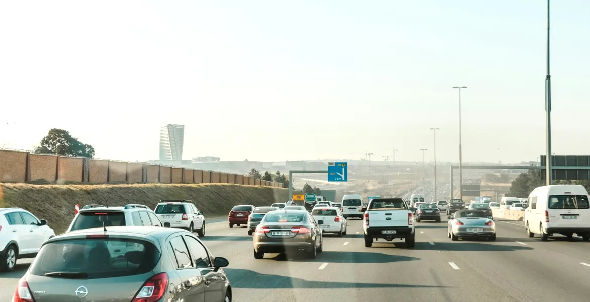 Cum arată și câte benzi de circulație are cea mai largă autostradă din lume | VIDEO