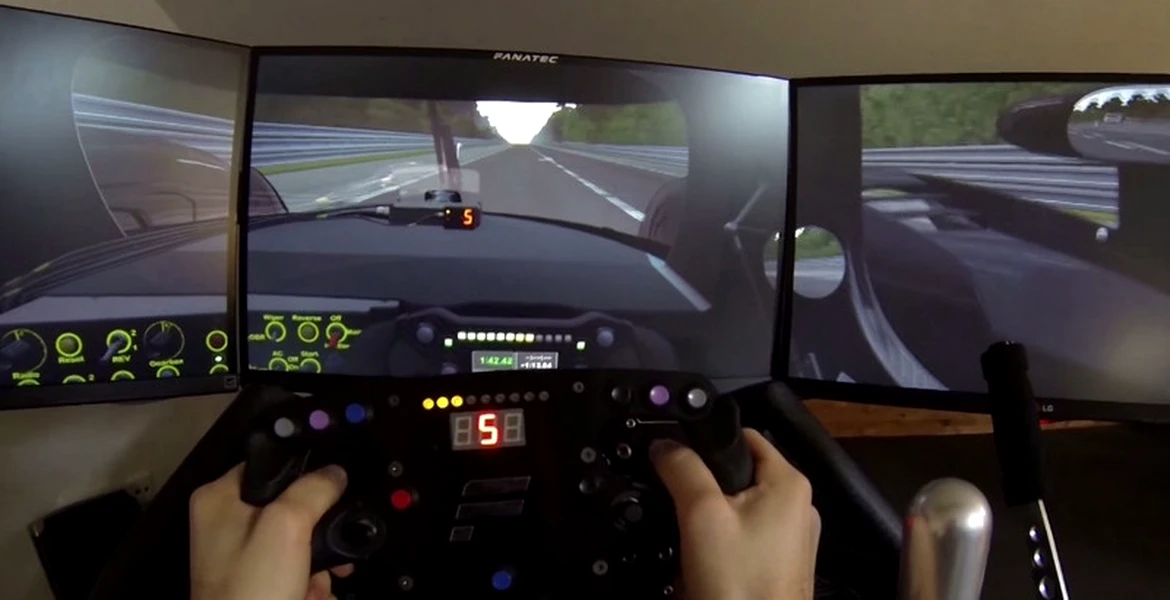 VIDEO: Cum se antrenează un pilot profesionist pentru Le Mans pe un simulator auto