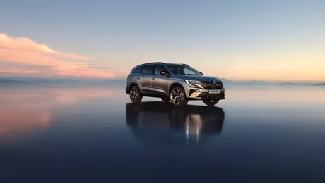 Renault a dezvăluit noua generație a lui Espace. Modelul francez este de acum un SUV cu până la 7 locuri – GALERIE FOTO
