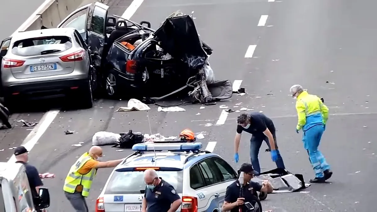 Patru români, printre care doi copii, au fost uciși într-un accident în Italia - VIDEO
