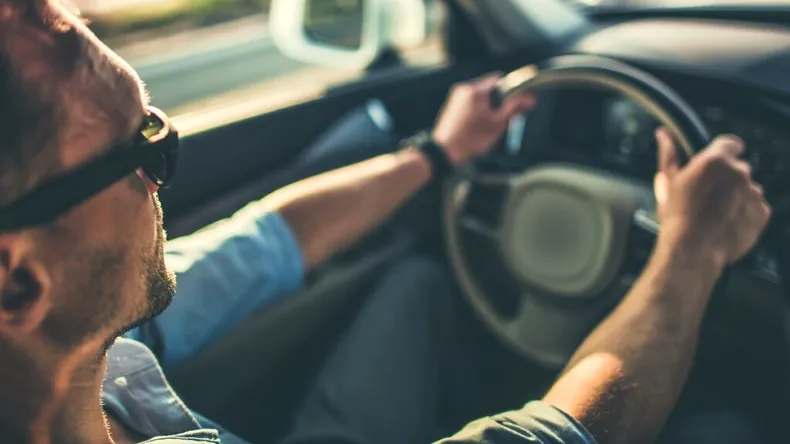 Este legal să montezi un volan fără airbag? În ce situații trebuie reomologată mașina