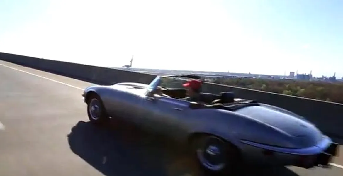 Oameni şi maşini: cum să nu te îndrăgosteşti de Jaguar E-Type?