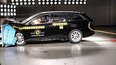 EuroNCAP - Au fost testate Skoda Octavia și Renault Captur