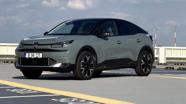 Noul Citroen C4 – Mai modern, mai eficient, la fel de confortabil