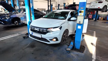 Video | Cât costă revizia la o Dacia Logan, și ce se poate strica după 30.000 de kilometri?