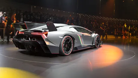 Primele imagini cu unicatul aniversar Lamborghini Veneno, de la Geneva 2013
