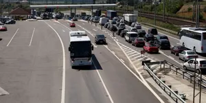 Taxa de pod Fetești 2022: care sunt tarifele de plată în funcție de autovehicul