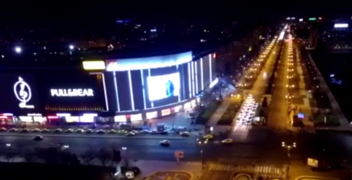 VIDEO. Cum arată Bulevardul Unirii noaptea filmat cu o dronă