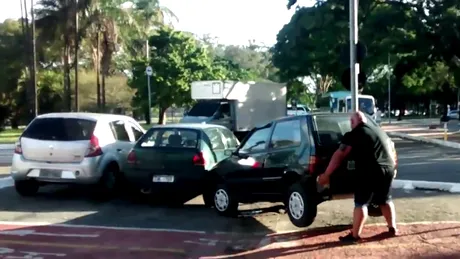 Biciclişti din lumea întreagă, acesta este salvatorul vostru (VIDEO)