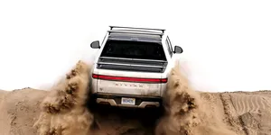 Rivian recheamă în service 100.000 de mașini din cauza unei probleme bizare cu sistemul de camere
