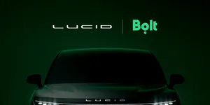 Taxiurile autonome vor fi din ce în ce mai răspândite în Europa. Bolt și Lucid vor aduce cel puțin 25.000 de vehicule autonome în marile orașe europene