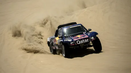 Dakar 2013: Sainz îl detronează pe Peterhansel în urma unei investigaţii