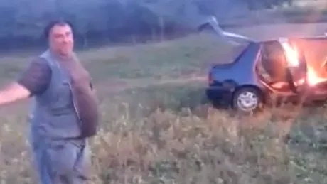 Un cioban şi-a dat foc la maşină şi a transmis totul live pe Facebook - VIDEO