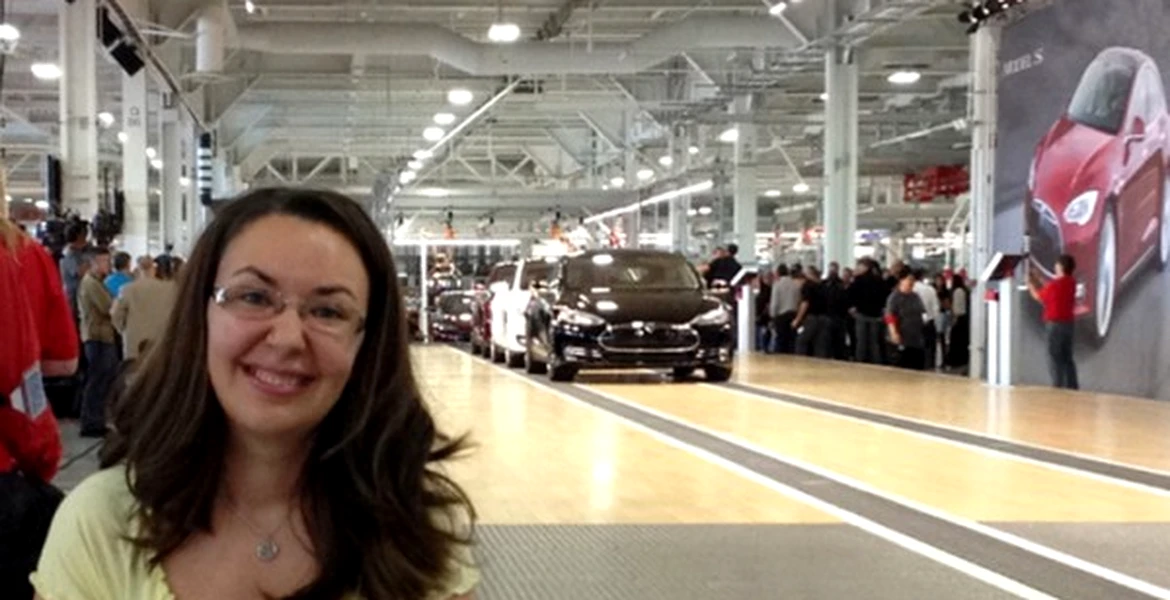 VIDEO – Românca a atras atenţia asupra problemelor maşinilor Tesla şi a fost dată afară imediat de celebrul Elon Musk