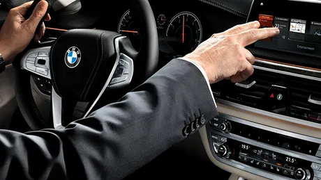 BMW pune la bătaie 1000 de CP şi 500.000 Euro la premiera unui film în România